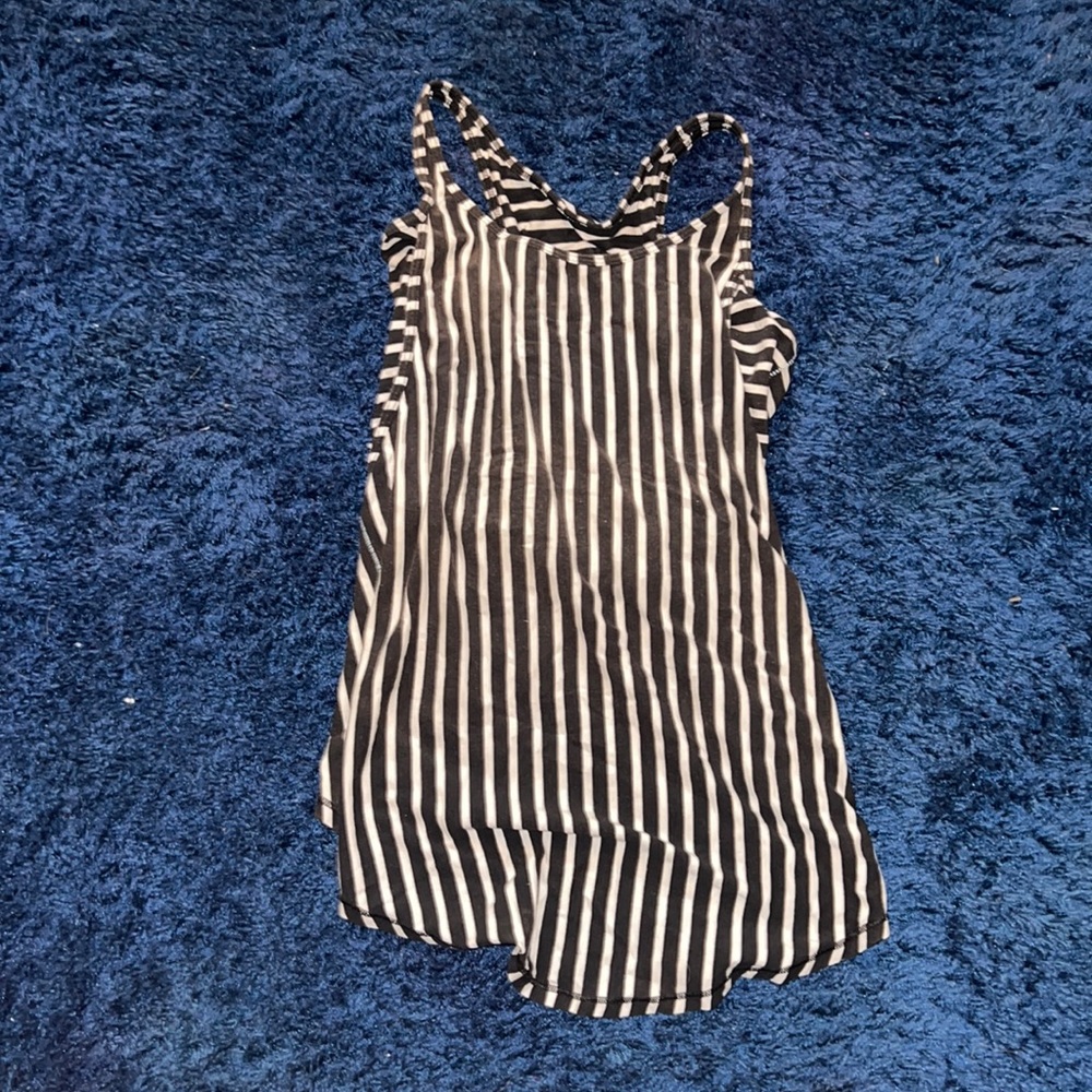 lululemon tank top size 4